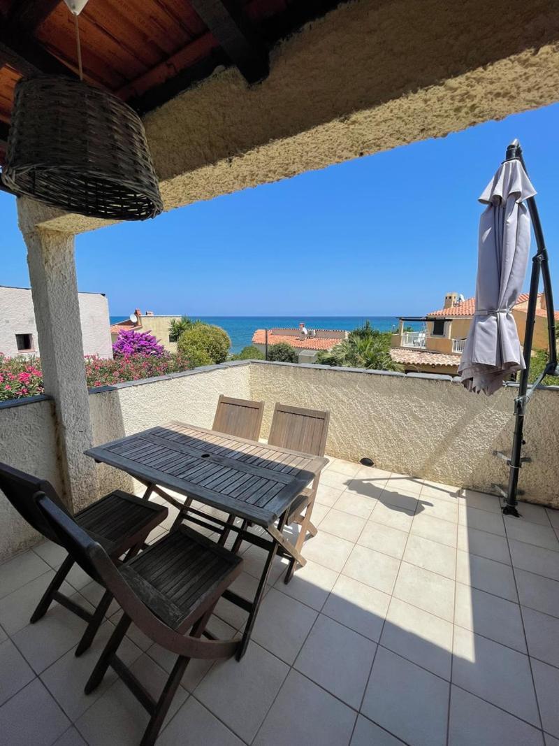 Residence La Plage Pieds Dans L'Eau Belle Vue Mer Linguizzetta Exterior foto